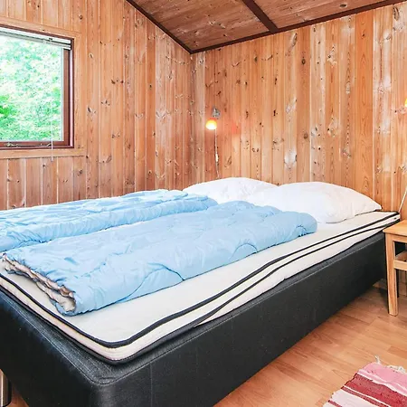 8 Person In Norre Nebel-by Traum * Nørre Nebel