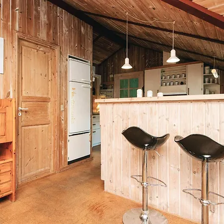 8 Person In Norre Nebel-by Traum