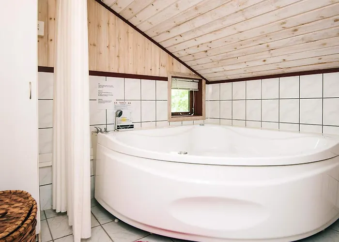 8 Person In Norre Nebel-by Traum Ferienhaus *